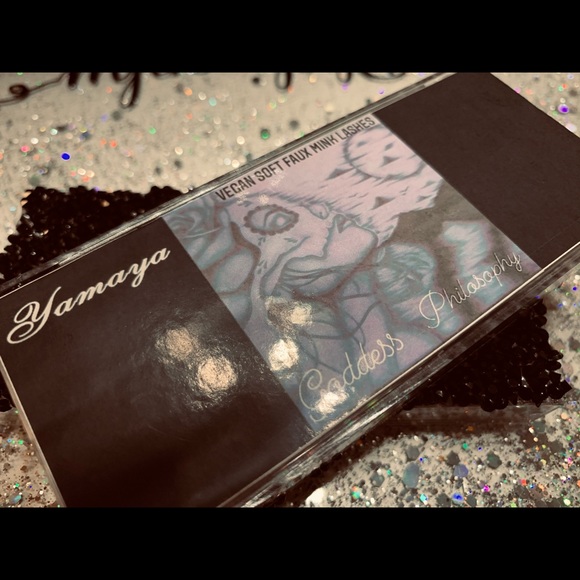 Goddess Philosophy Vegan Faux Soft Mink Lashes - Picture 2 of 6